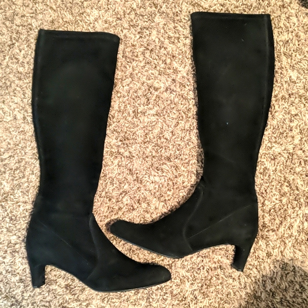 Black suede boots